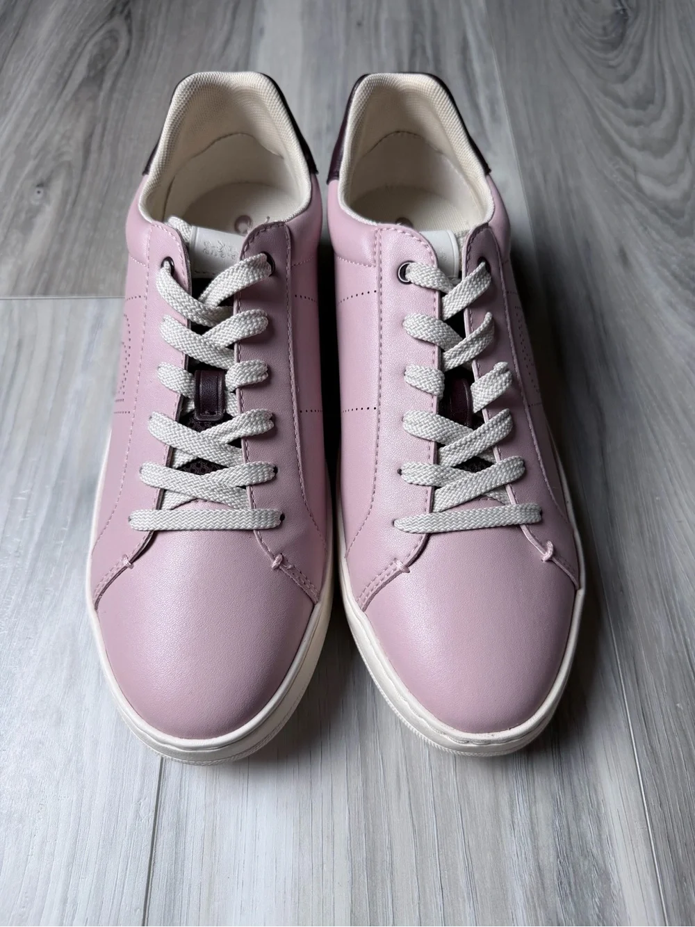 Coach Lowline G5040 Pink Leather Sneakers Women’s Size 10B Burgundy